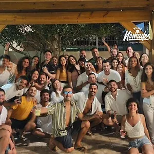 Nomades - Adventure & Coworking Hostal